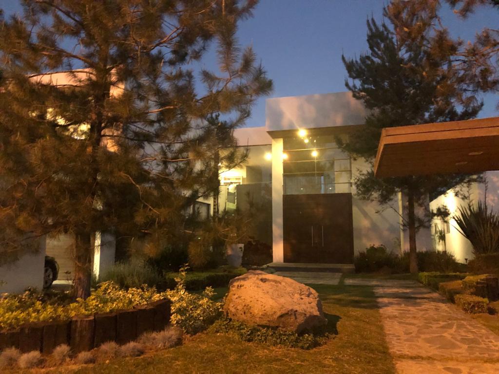 Casa en Renta en El Bosque Golf Country Club, León, Gto | 100% Inmobiliario