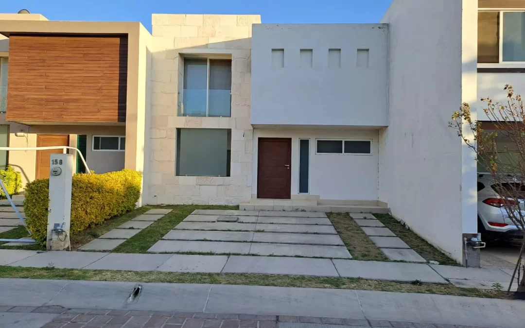 Casa en venta en,Punta del Este, León, Gto.