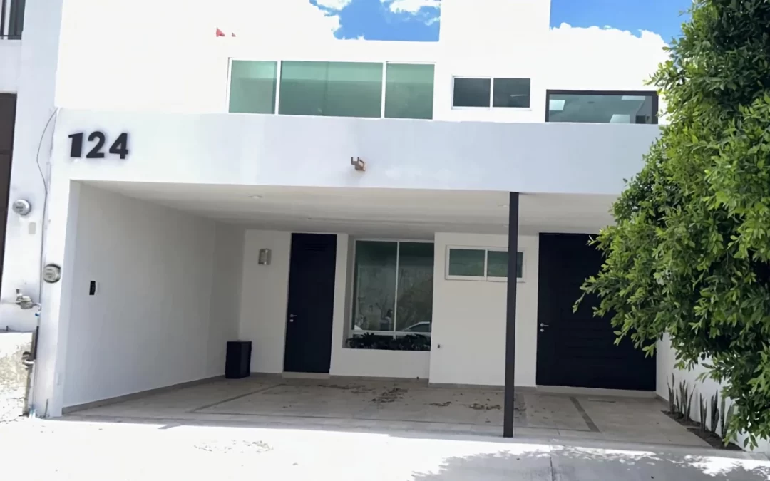 Casa en venta barranca del refugio, León, Gto.