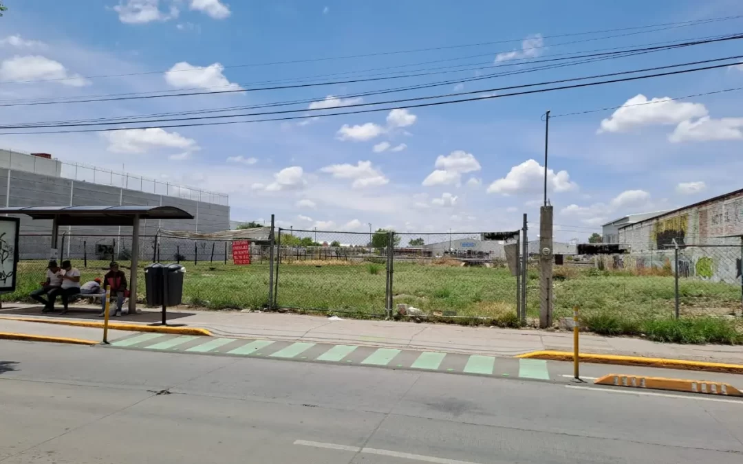 Terreno industrial en venta en Blvd. Timoteo Lozano